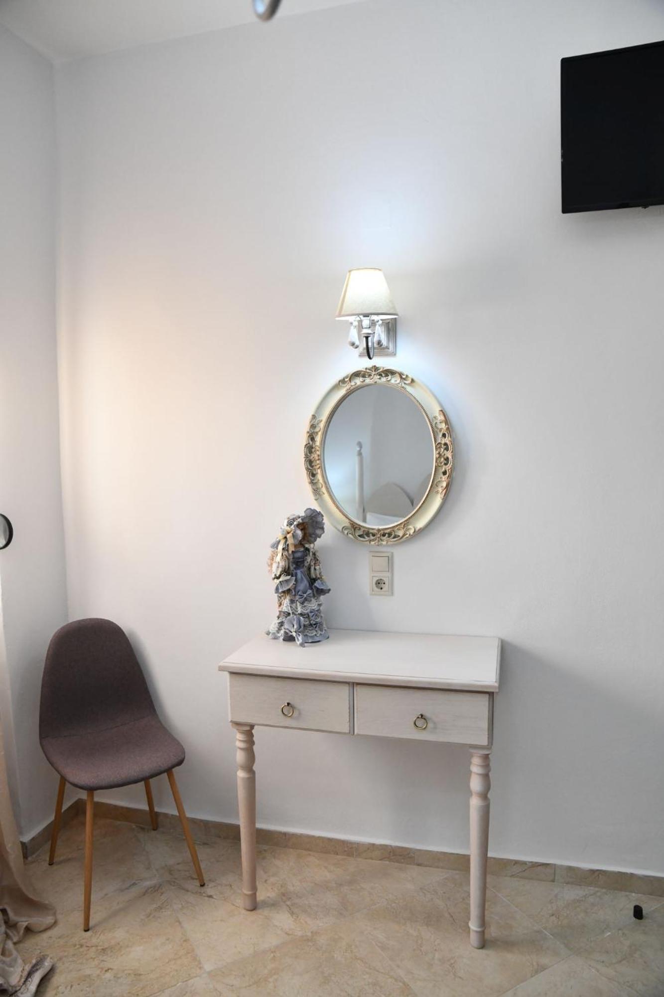 Kleopatra Deluxe Apartment With Jacuzzi Kamilári Exterior foto